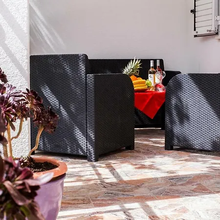 Tia Appartement *